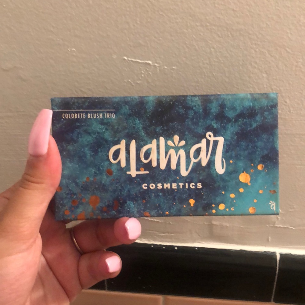 Alamar cosmetics blush trio medium tan